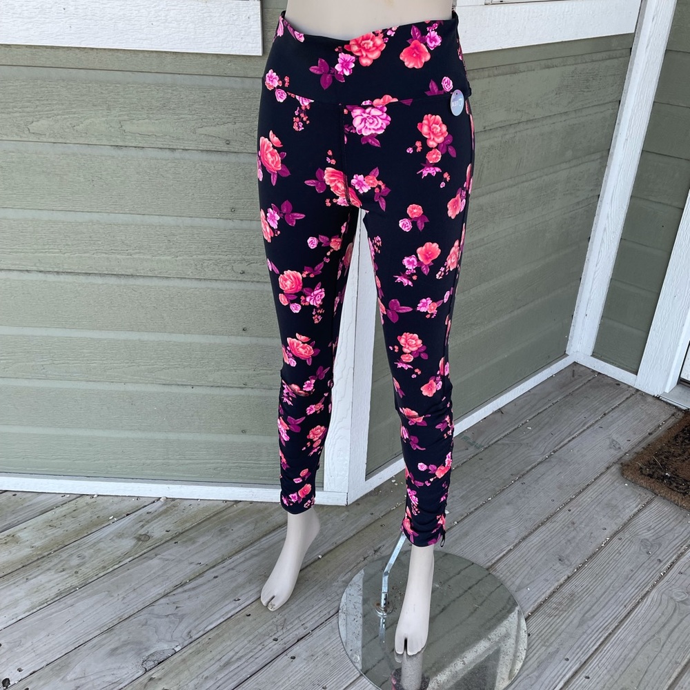 PINK Victoria Secret ultimate leggings